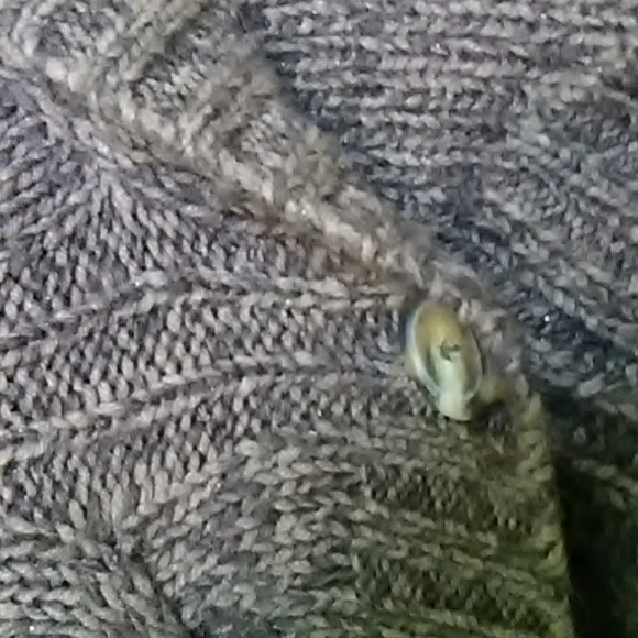 Decree sweater - Picture 4 of 6